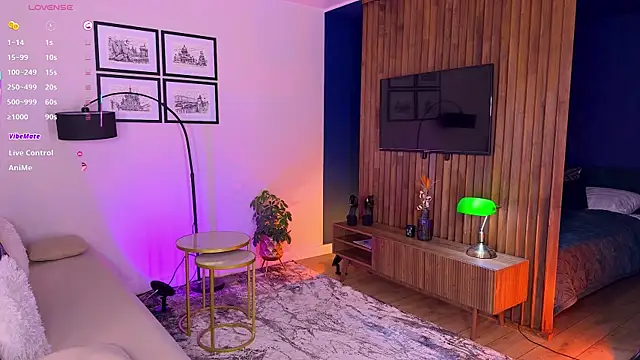 Snapshot of mikkixmeow chatting on 22, 10, 2025 mikkixmeow online show from 22, 10, 2025