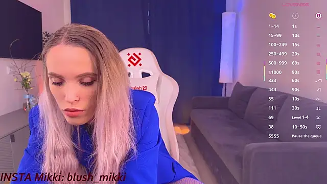 mikkixmeow online show from 13, 4, 2026