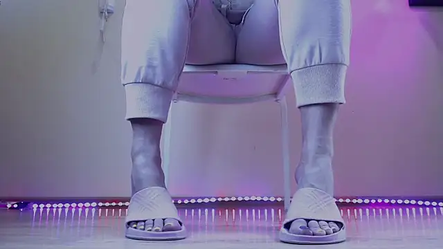 Foot Goddes  online show from 31, 1, 2025