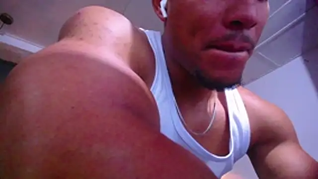 Snapshot of teddyfit19cm chatting on 9, 7, 2026 teddyfit19cm online show from 9, 7, 2026