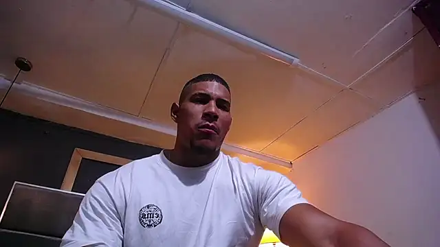 Snapshot of teddyfit19cm chatting on 18, 5, 2026 teddyfit19cm online show from 18, 5, 2026