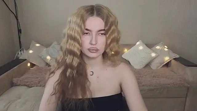 ViolettaLopez online show from 10, 9, 2025