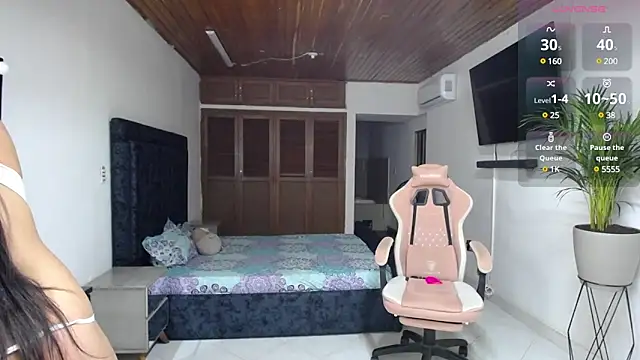 Snapshot of ashley_morgan_18 chatting on 13, 3, 2025 ashley morgan 18 online show from 13, 3, 2025