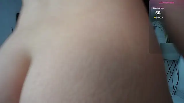 Snapshot of ashley_morgan_18 chatting on 18, 3, 2025 ashley morgan 18 online show from 18, 3, 2025