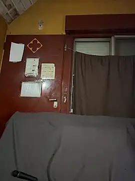 sofy alone online show from 4, 12, 2025