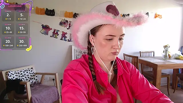 Snapshot of Black_Eva_ chatting on 31, 10, 2025 Black Eva online show from 31, 10, 2025