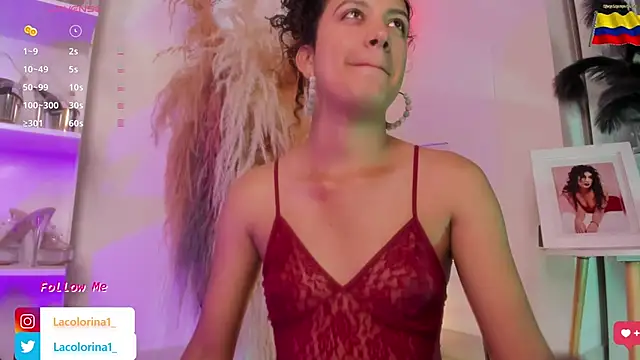 LaColorina  online show from 24, 10, 2025