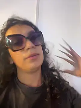 LaColorina  online show from 28, 2, 2026