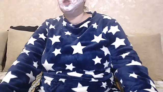 Snapshot of Amy_August chatting on 14, 11, 2025 Amy August online show from 14, 11, 2025