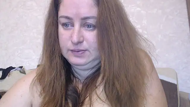 Snapshot of Amy_August chatting on 25, 10, 2025 Amy August online show from 25, 10, 2025