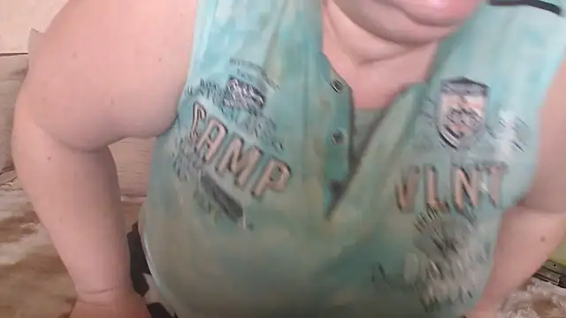 Amy August online show from 4, 5, 2026