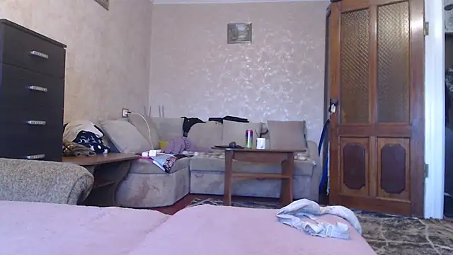 Snapshot of Amy_August chatting on 22, 11, 2025 Amy August online show from 22, 11, 2025