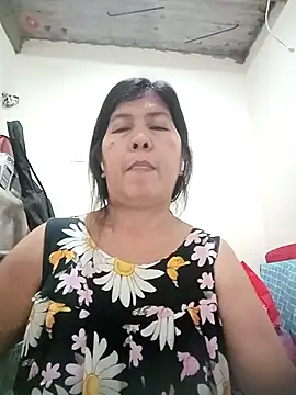 Snapshot of TropicalFlower chatting on 5, 2, 2026 TropicalFlower online show from 5, 2, 2026