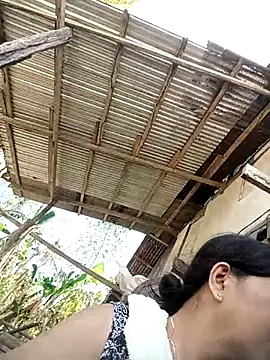 Snapshot of TropicalFlower chatting on 3, 12, 2025 TropicalFlower online show from 3, 12, 2025