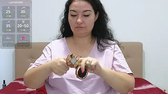 BBW MILF 4U online show from 9, 9, 2025