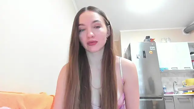 Naughty Molly online show from 6, 1, 2025