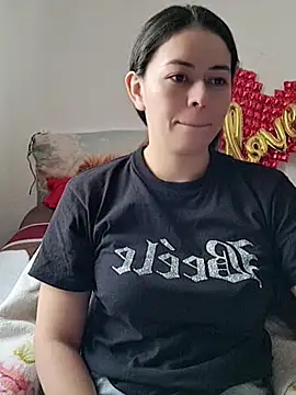 mayhott2 online show from 28, 2, 2026