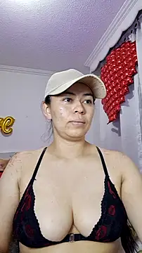 mayhott2 online show from 4, 3, 2026