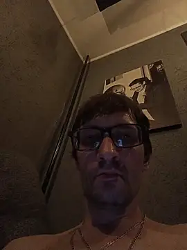 Krasav4ik4ik online show from 11, 4, 2026