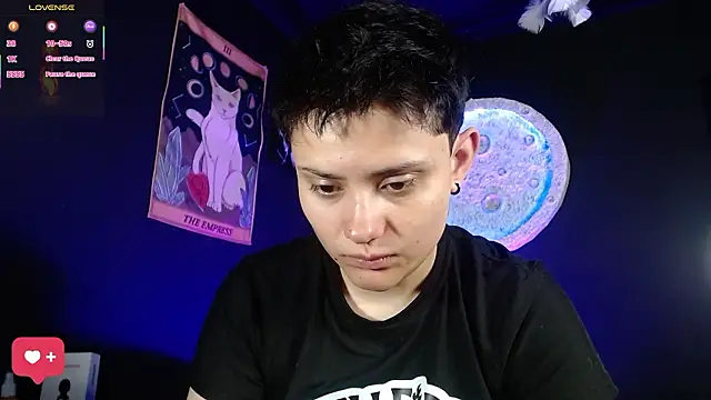 Snapshot of girl_intense444 chatting on 11, 2, 2026 girl intense444 online show from 11, 2, 2026