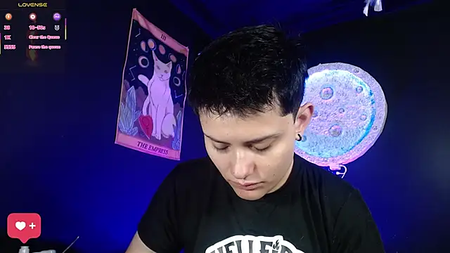 Snapshot of girl_intense444 chatting on 12, 2, 2026 girl intense444 online show from 12, 2, 2026