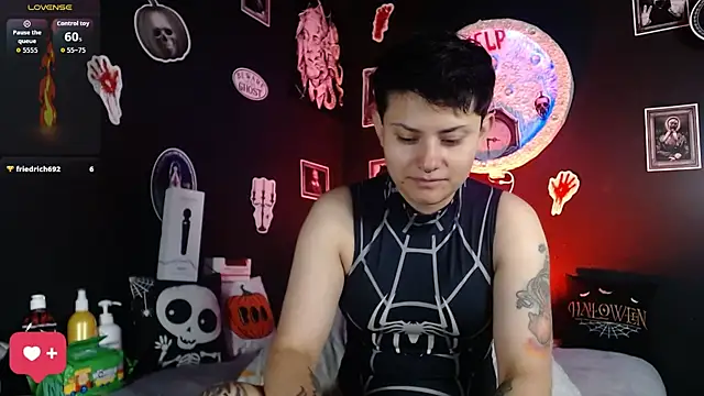 girl intense444 online show from 17, 10, 2025