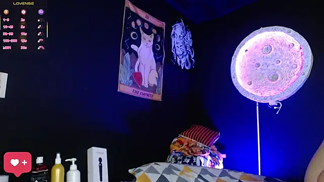 Snapshot of girl_intense444 chatting on 21, 2, 2026 girl intense444 online show from 21, 2, 2026