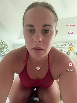 emmyemmmxoo online show from 8, 7, 2026