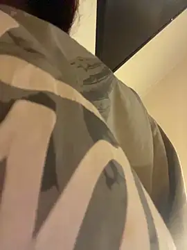 cherryontopy online show from 5, 4, 2026