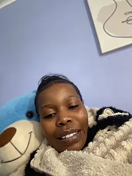 Snapshot of cherryontopy chatting on 18, 5, 2026 cherryontopy online show from 18, 5, 2026