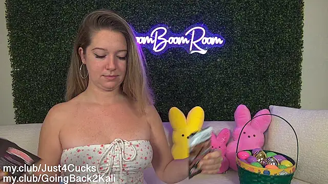 boomboomr00m online show from 4, 4, 2026