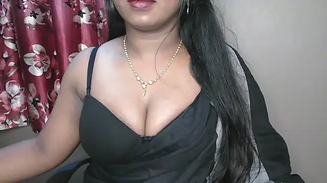 Dhiyapink online show from 11, 9, 2025