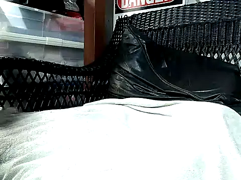 HungHawaiian808xh online show from 18, 9, 2025