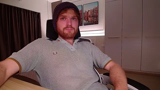 kinkypumpkinboy online show from 26, 3, 2026