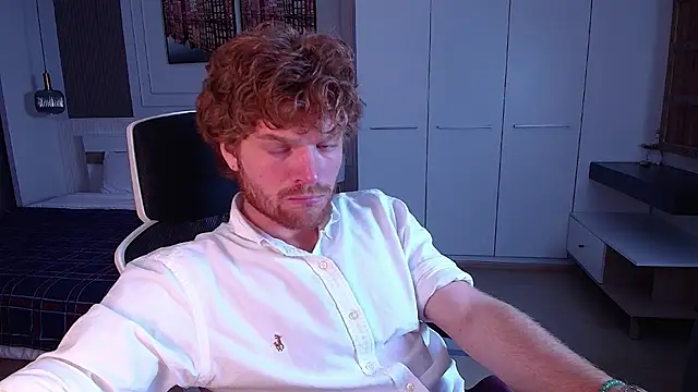 kinkypumpkinboy online show from 15, 3, 2026