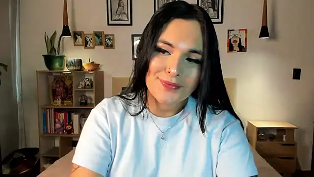 naty pink online show from 11, 3, 2026