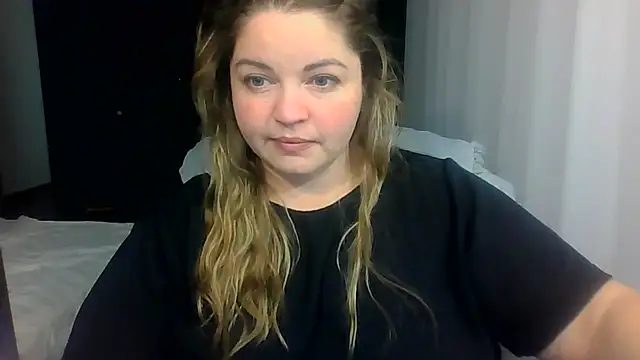 Snapshot of cute__cherry chatting on 28, 7, 2026 cute cherry online show from 28, 7, 2026