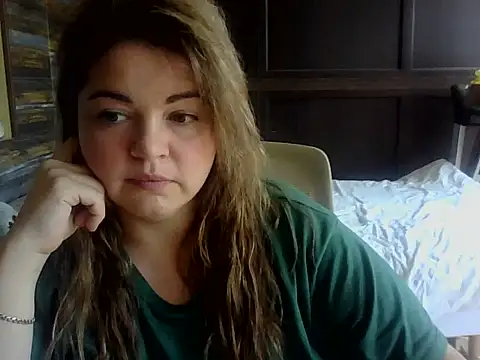 Snapshot of cute__cherry chatting on 8, 7, 2026 cute cherry online show from 8, 7, 2026