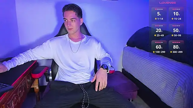 Alex smith00 online show from 1, 3, 2025