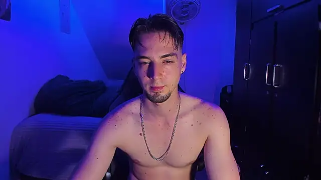 Alex smith00 online show from 11, 2, 2026