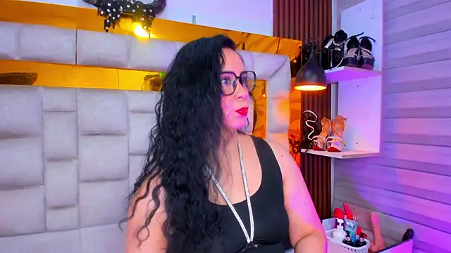 bigass monic online show from 30, 6, 2026