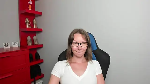 Cookie zoe online show from 13, 7, 2026
