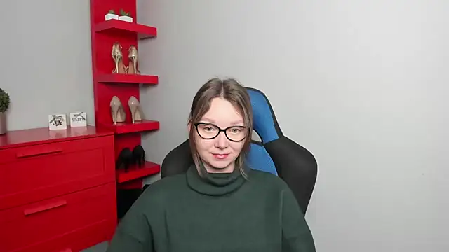 Cookie zoe online show from 12, 11, 2025