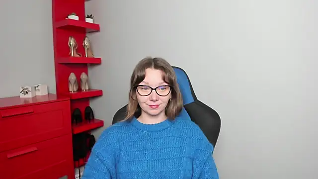 Cookie zoe online show from 4, 12, 2025