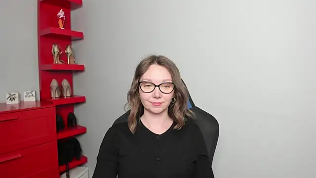 Cookie zoe online show from 15, 5, 2026
