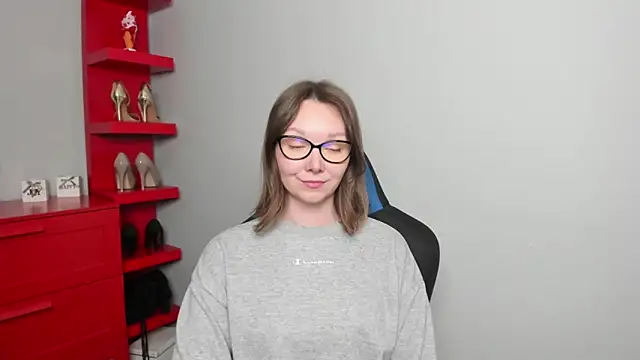 Cookie zoe online show from 8, 5, 2026