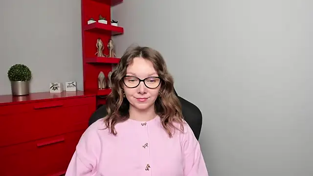 Cookie zoe online show from 23, 9, 2025