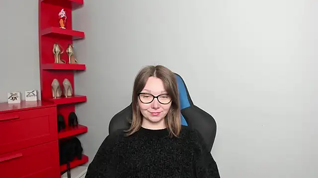 Cookie zoe online show from 12, 5, 2026