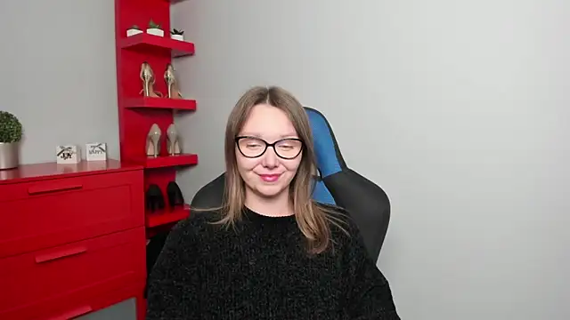 Cookie zoe online show from 17, 9, 2025