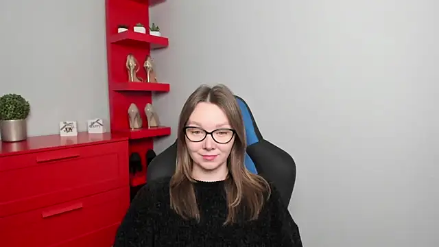 Cookie zoe online show from 5, 11, 2025